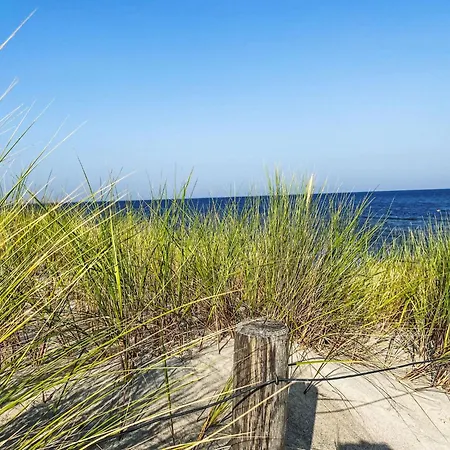 Enikoe By Interhome Lubmin